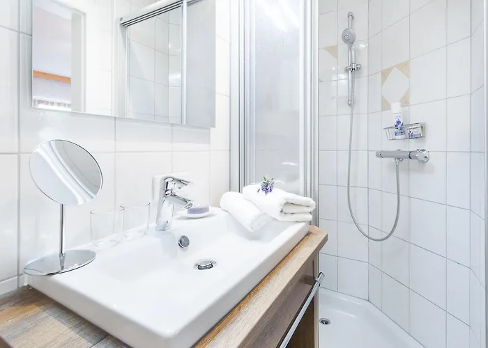 Kristemoarhof לאבנט